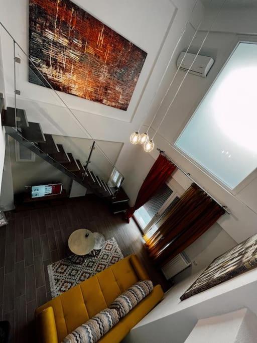 Ferienwohnung Escala Luxury Loft 2 In The Center &Free Parking Volos Exterior foto