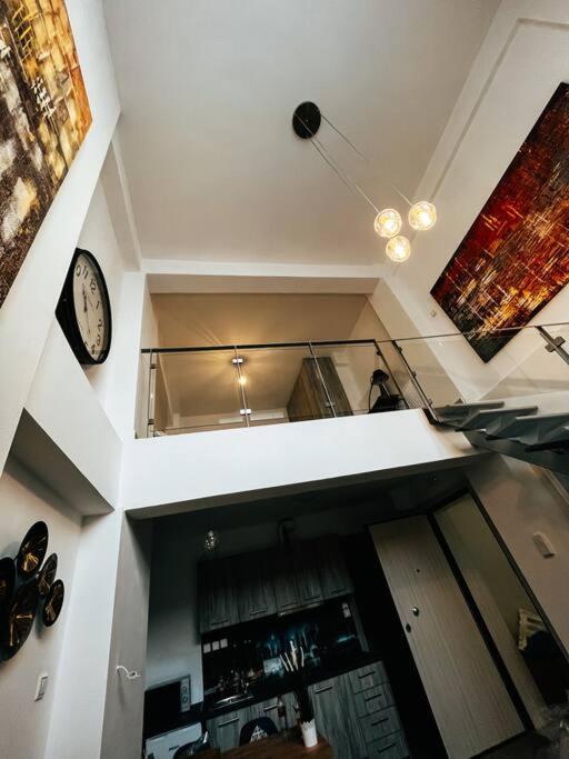 Ferienwohnung Escala Luxury Loft 2 In The Center &Free Parking Volos Exterior foto